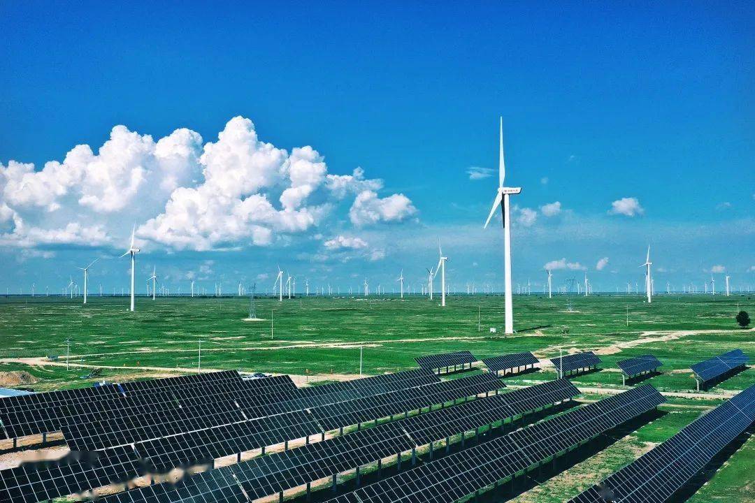 Hình ảnh minh họa dự án tích hợp gió và năng lượng mặt trời ở Montignac